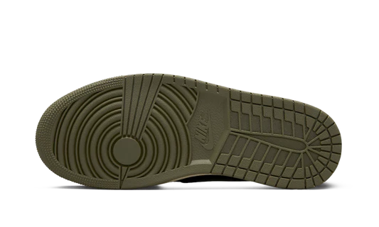 Jordan 1 Travis Scott Olive — Vista 5