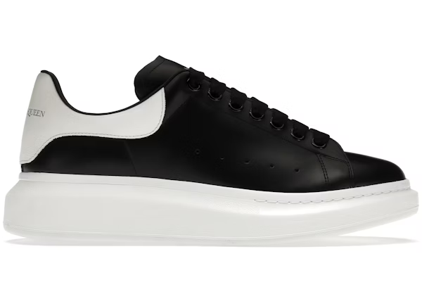 Alexander Mcqueen Oversized Black — Vista 3