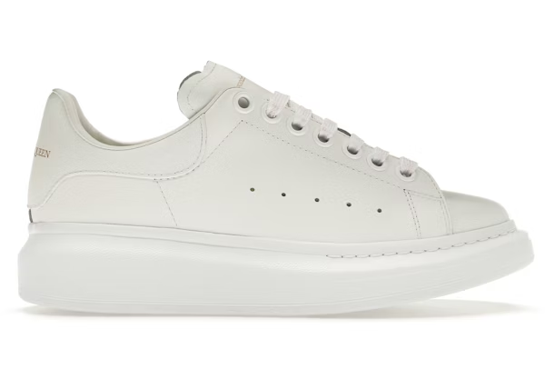 Alexander Mcqueen Oversized White W — Vista 2