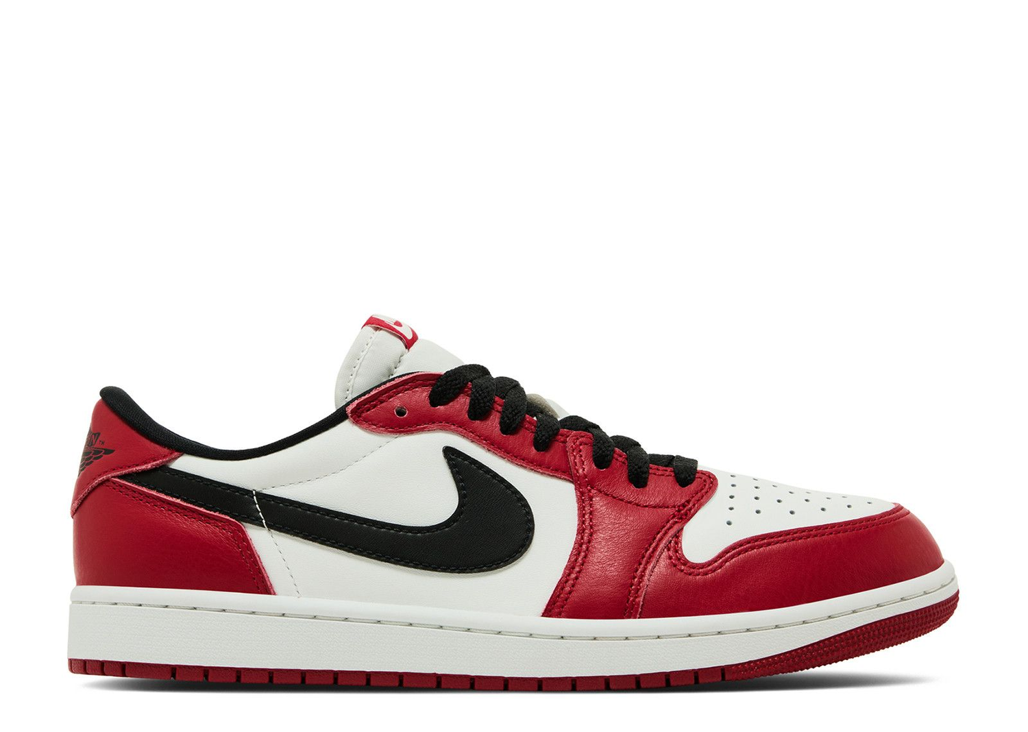 Jordan 1 Retro Low 'Chicago 2025' — Xotic Sneakers Chile