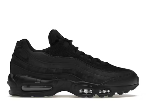 Nike Air Max 95 Triple Black 2020 — Xotic Sneakers Chile