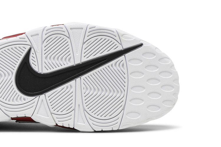 Nike Air More Uptempo Bulls 2021 — Vista 6