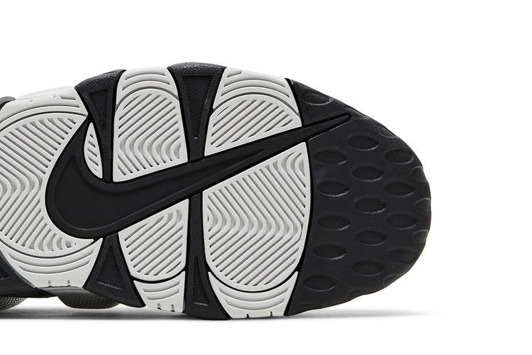 Nike Air More Uptempo Low Black Photon Dust — Vista 6