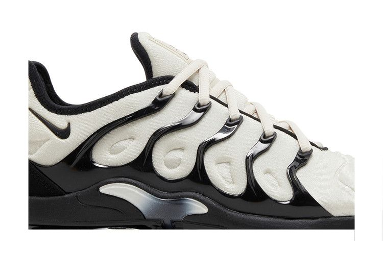 Nike Vapormax Plus Light Orewood Brown — Vista 3