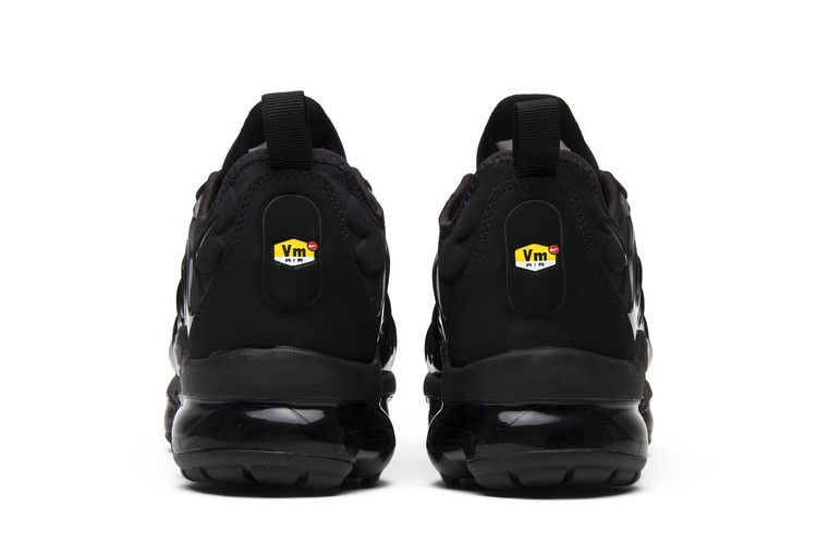 Nike Vapormax Plus Triple Black — Vista 7