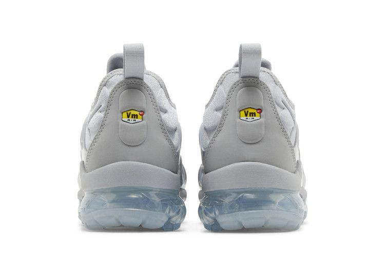 Nike Vapormax Plus Wolf Grey — Vista 7